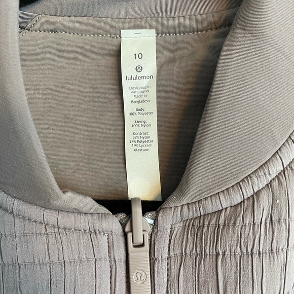 Lululemon Serene Travels Bomber - Picture 2 of 9